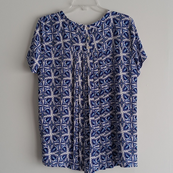 Loft Floral Print Pleated Back Blouse #377 - Picture 7 of 8